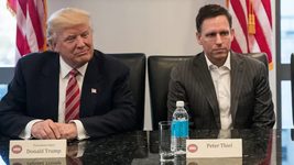 Дональд Трамп назвал CEO Palantir Питера Тиля «еб**ым отбросом» после того, как тот отказался финансировать его новую президентскую кампанию