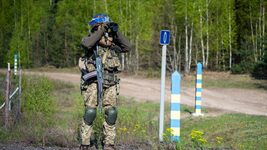 In Transcarpathia, border guards detained a programmer who allegedly planned to flee Ukraine. He says he was going to his girlfriend in a neighboring city. What did the court decide?