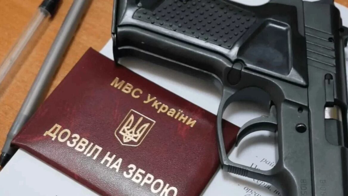 AR-15 чи помпова рушниця. Як легально купити зброю на тлі розмов про самозахист та терактів у столиці