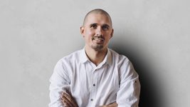 Директор «Microsoft Україна» анонсував нову вакансію для українців у компанії та закликав подаватися жінок 