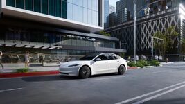 Investor disappointment and lack of standard features: Tesla finally introduces its long-awaited budget models Model Y and Model 3