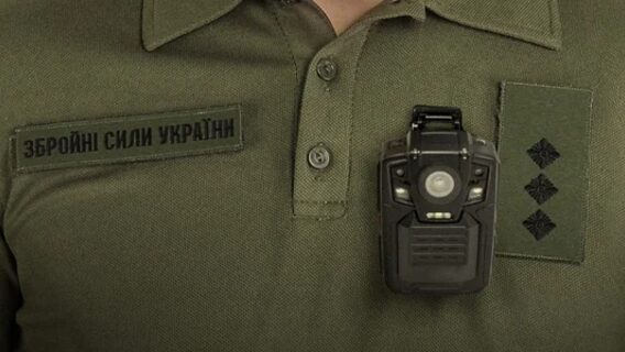 Міноборони змусить ТЦК постійно використовувати бодікамери під час здійснення мобілізаційних заходів і зберігати записи протягом 90 днів — нардеп
