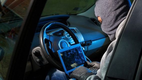 Три основні технологічні методи викрадення сучасних автомобілів. Поради від експерта, як це працює, та як себе убезпечити