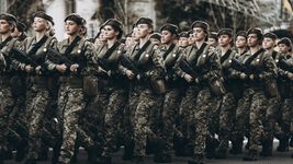 Рада ухвалила закон «Про добровільний порядок взяття жінок на військовий облік військовозобов’язаних»