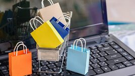 Almost every third Ukrainian makes purchases after reading reviews online, and every fifth searches for products on TikTok. What does the Deloitte study say?