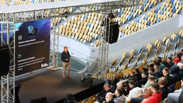 «Це мають бути спецпідрозділи, у котрих зібрані геніальні інженери. А зараз ті воюють у піхоті чи в штурмових бригадах». Засновник First Contact розповів, чому 70% західних озброєнь не працюють на полі бою й що з цим потрібно робити в армії 