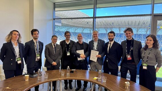 An agreement has been signed to create a constellation of small satellites for Ukraine. What is the role of the French company Prométhée, what does the project entail, and who will provide the funds for it?