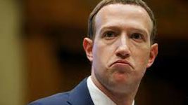 Facebook стрімко дешевшає внаслідок масштабного збою в соцмережі. Без доступу також Instagram, WhatsUp і сервіси FB Facebook стрімко дешевшає внаслідок масштабного збою в соцмережі. Без доступу також Instagram, WhatsUp і сервіси FB