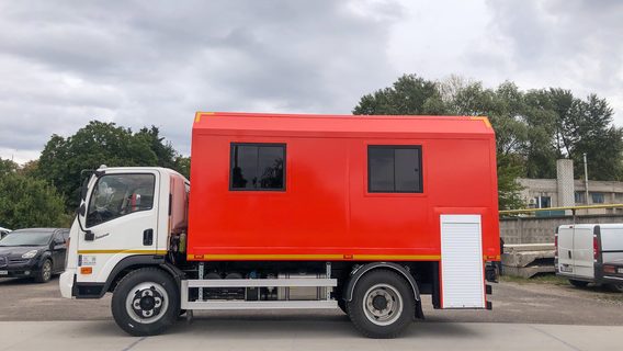 Несмотря на войну. Кременчугский завод создал новую мобильную мастерскую с фургоном