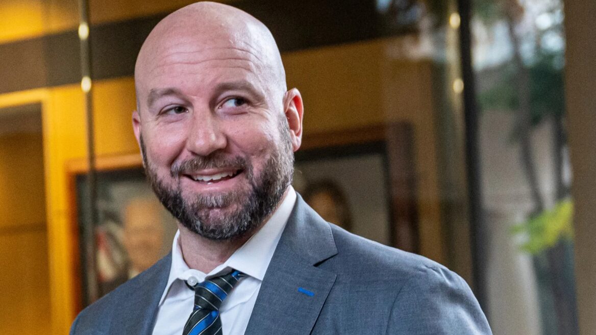 «Коли я відчуваю стрес, це корисний сигнал». CTO Meta розповів, як справляється з робочими навантаженнями