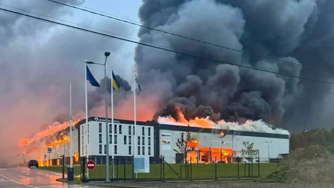 У Львові горить індустріальний парк Sparrow серед резидентів якого FM Logistics ПриватБанк «Аврора Мультимаркет»
