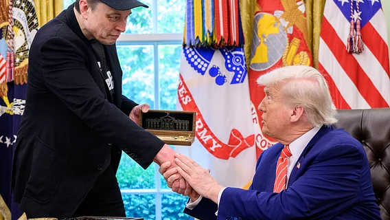 Ілон Маск підтримав критику Трампа щодо Зеленського та заявив про необхідність нового керівництва України