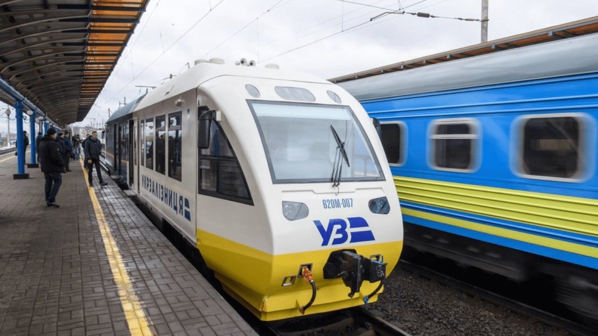Эвакуационные рейсы отменены поезда в Харьков. Как работает железная дорога сейчас