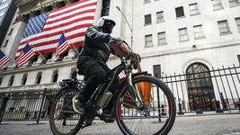 Uber заменяет в Нью-Йорке электробайки, аккумуляторы которых загораются