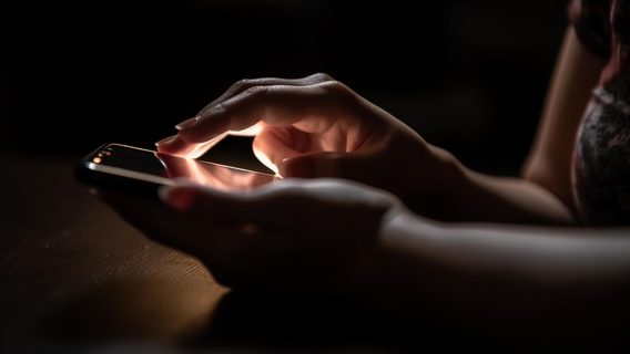 Українські дівчата використовують сайти знайомств і штучний інтелект, щоби виманювати інформацію в російських солдатів