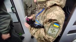 В Киевской области разоблачили псевдоблаготворительный фонд, который организовывал выезд уклонистов за границу за $5000–7000. Свои услуги преступники проматывали в Telegram, Viber, Tik-Tok, YouTube и Facebook
