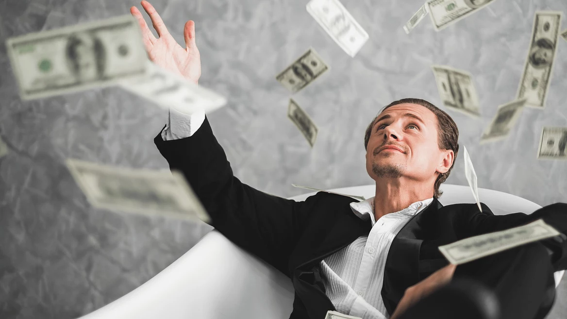 Яким ІТ-спеціалістам в Україні готові платити $8000 і більше