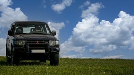 Чоловік намагався швидко та вигідно купити позашляховик на OLX — і влетів на 84 тисячі просто в День Незалежності 