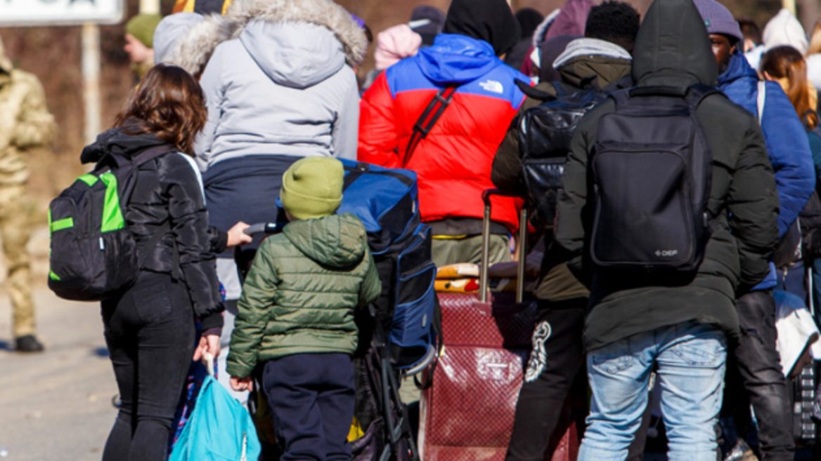 В Украине заработал чат-бот для эвакуации населения. Как воспользоваться