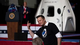 Ілон Маск пообіцяв подарувати акції SpaceX кожній дитині у США