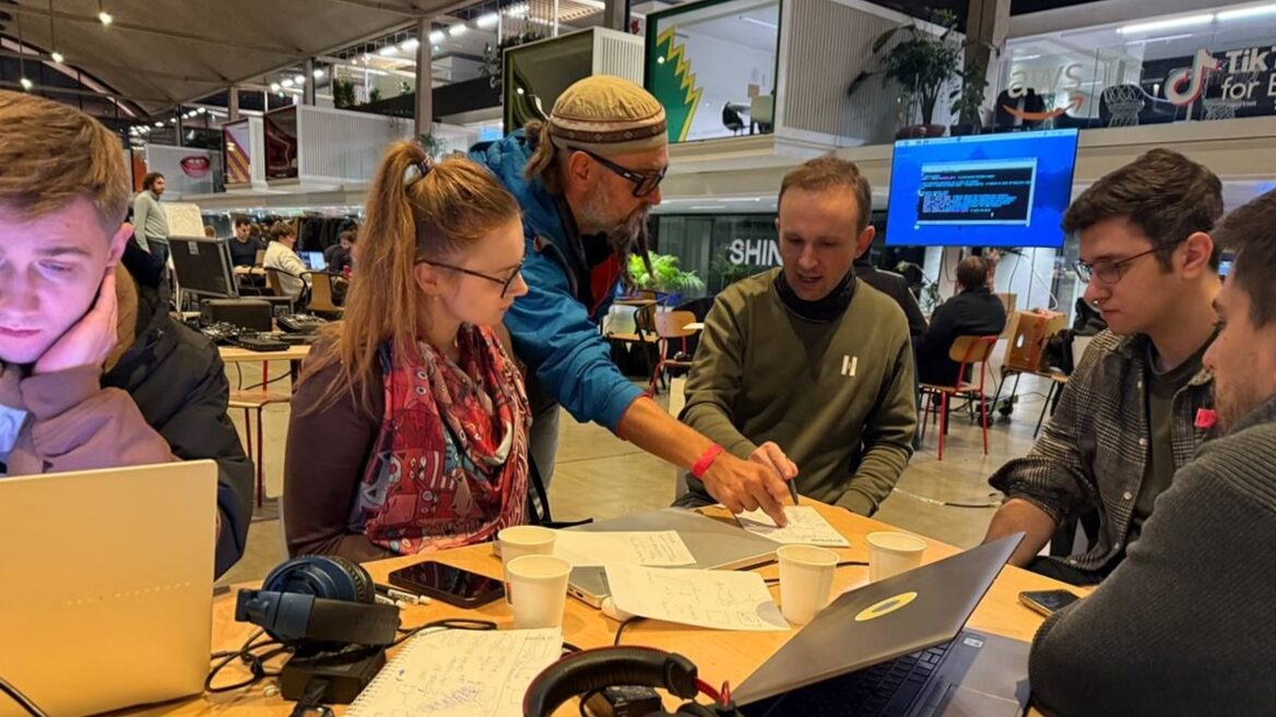 Київ уперше прийме European Defense Tech Hackathon де шукатимуть рішення проти дронів-камікадзе