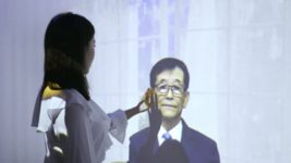 Корейцы нашли новое применение ИИ: предлагают живым пообщаться с аватарами умерших