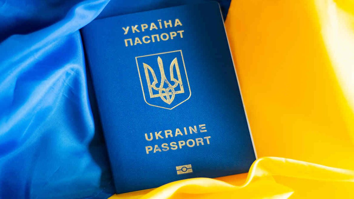 Зеленський назвав 5 країн з якими введуть множинне громадянство