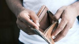 «Не витрачай час. Я точно не буду власні кошти віддавати». HR-фахівчиня розповіла, що не може отримати від колишнього роботодавця зароблені кошти, і оприлюднила переписку з CEO компанії