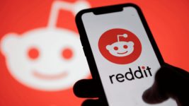 Регулятор перевіряє Reddit після того, як компанія дозволила Google тренувати ШІ на своєму контенті 