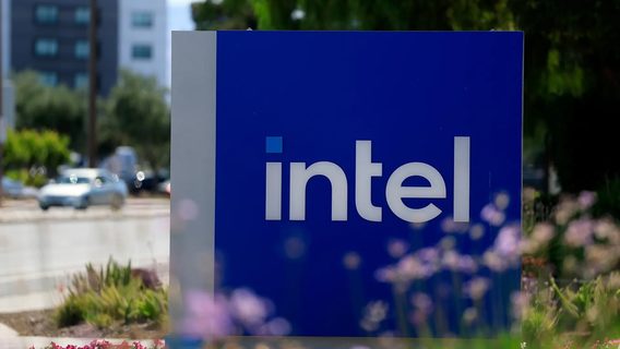 Intel receives $5.7 billion from US government in new support agreement