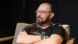«Щоб не ганьбив моє прізвище, моїх дітей, батьків». Засновник компанії-розробника S.T.A.L.K.E.R. віддасть свій Rolls-Royce вартістю $300 000-$500 000 сміливцю, який знищить російський фрегат «Адмірал Григорович»