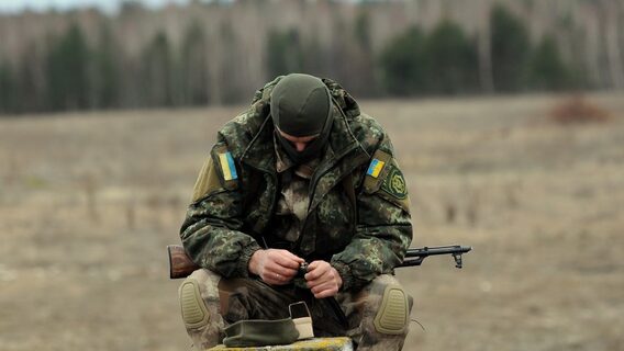 «У мене була майже 100% впевненість, що зовсім скоро все це буде позаду». Щоденник мобілізованого айтівця — про страх переводу у в піхоту, план СЗЧ і бажання втекти з України
