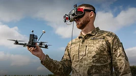 Міноборони закуповуватиме FPV-дрони за характеристиками. Передбачили 269 варіантів із різними параметрами