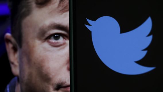 X (Twitter) продолжает заниматься «рейдерством» аккаунтов. В этот раз пострадал пользователь с 455 тыс. подписчиков