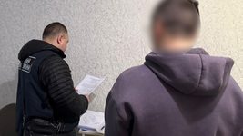 Selling personal data of Ukrainians: criminal group exposed in Sumy region
