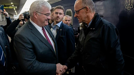 Jet drone interceptors and weapons over 1000 km: Ukraine and Germany finalize Drone Deal