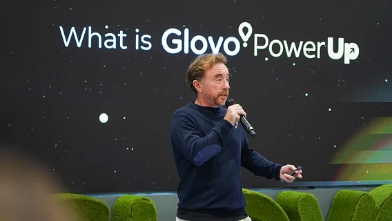 Glovo експериментує з доставкою роботами та дронами. Співзасновник компанії розповів, чи стане це мейнстрімом