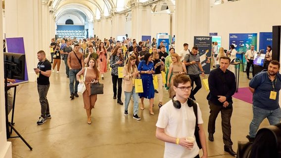 Понад 2500 відвідувачів і більше ніж 60 програм. Що показали українські розробники на Своє.ІТ 2025 в Києві 