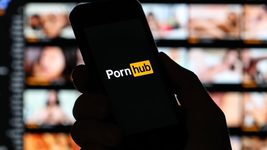 Pornhub уволил единственного сотрудника из рф. Конечно же, из-за войны в Украине