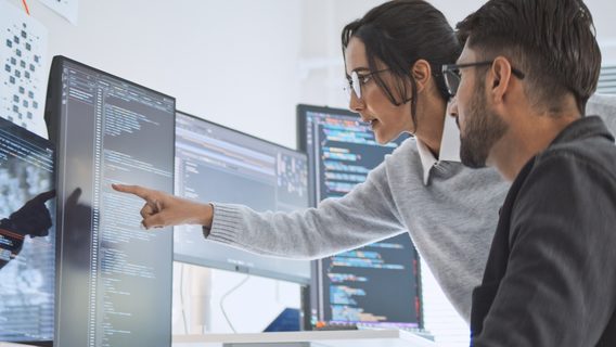 Від Frontend до ШІ: як змінювались тренди ІТ-освіти в Україні за 20 років 