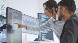 Від Frontend до ШІ: як змінювались тренди ІТ-освіти в Україні за 20 років Від Frontend до ШІ: як змінювались тренди ІТ-освіти в Україні за 20 років
