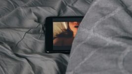 Кріейторка OnlyFans сплатила 13,2 млн грн податку після того, як податкова «залучила» дівчину до декларування доходів