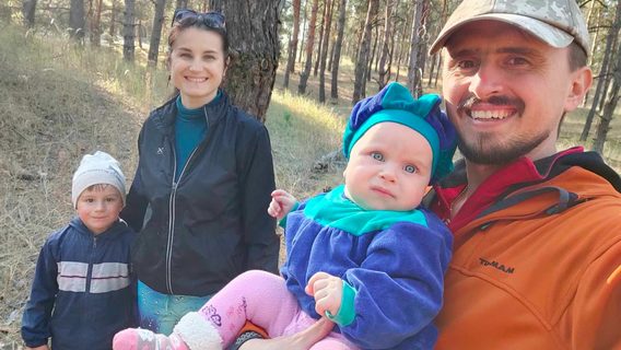 Айтишник из Херсона Иван Козлов уже 2 года находится в плену у россиян. Он получил 11 лет колонии строгого режима по сфабрикованному делу и сейчас ожидает этапирования