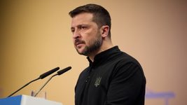 Зеленський розкритикував запропоновані раніше моделі економічного бронювання, назвавши їх несправедливими. Гарант вимагає від уряду справедливого варіанту