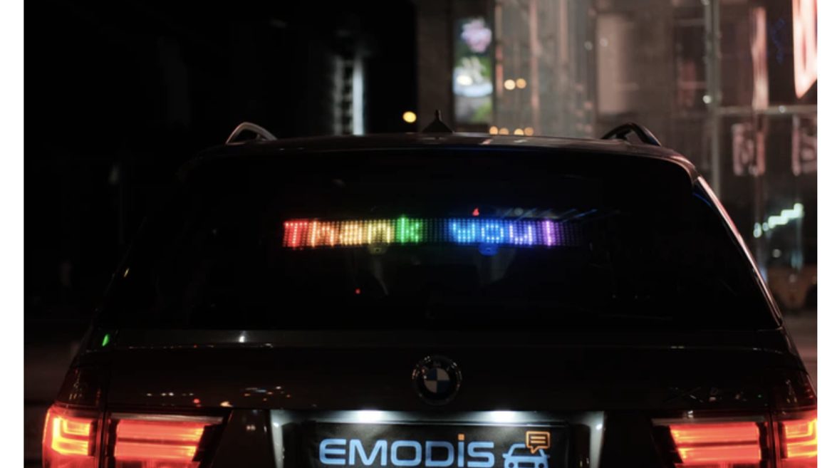 Кияни придумали гаджет для спілкування водіїв на дорогах за допомогою світла і збирають гроші на Kickstarter