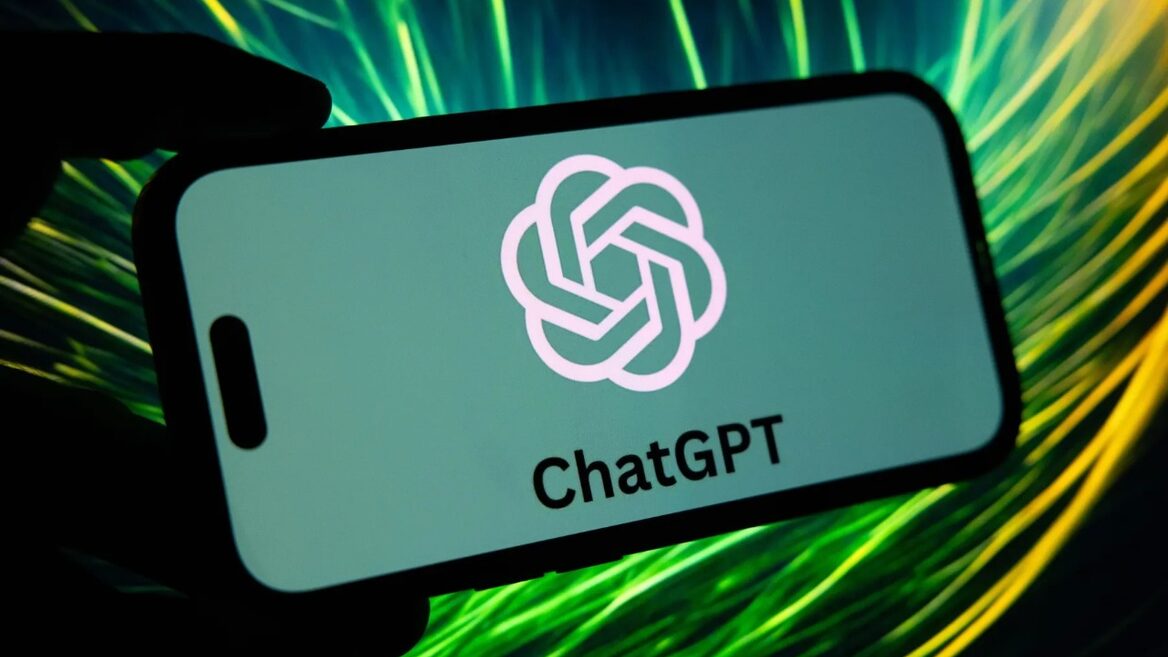 OpenAI вже запускає тестування реклами в ChatGPT. Поки від неї страждатимуть користувачі безкоштовної версії. Що про це відомо 