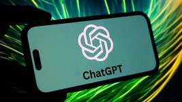 OpenAI is already testing ads in ChatGPT. For now, users of the free version will suffer from it. What is known about this