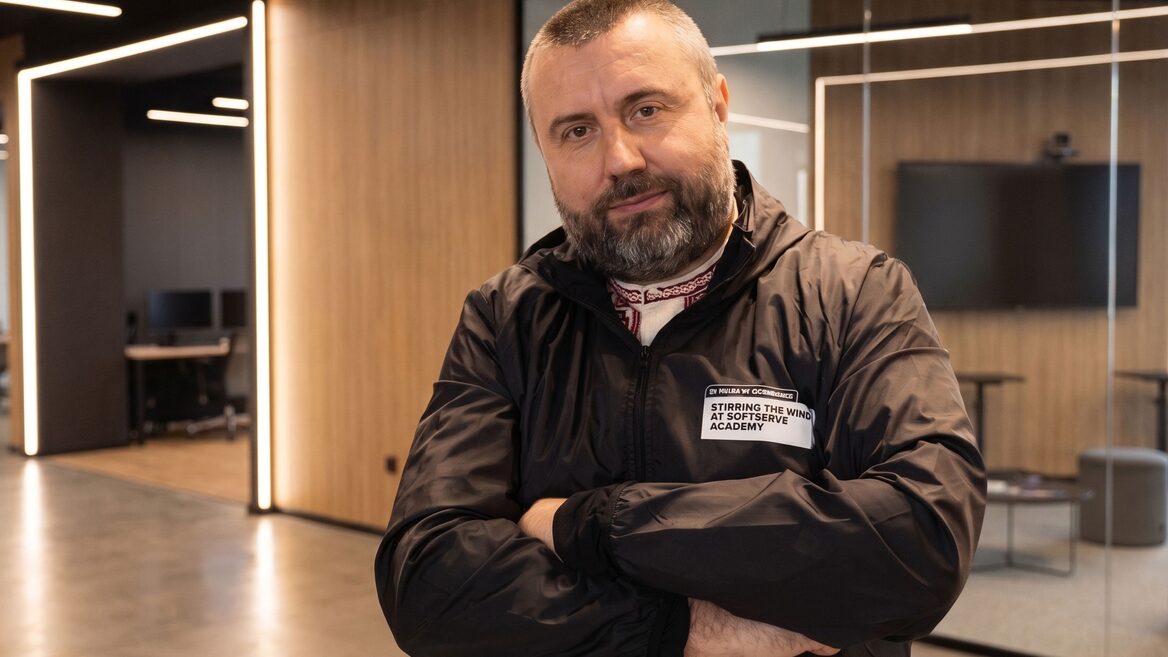 «Робити простий сайт стало непомірно дорого». Керівник із SoftServe розповів, як ШІ змінить роботу джунів та чому IT не схлопнеться