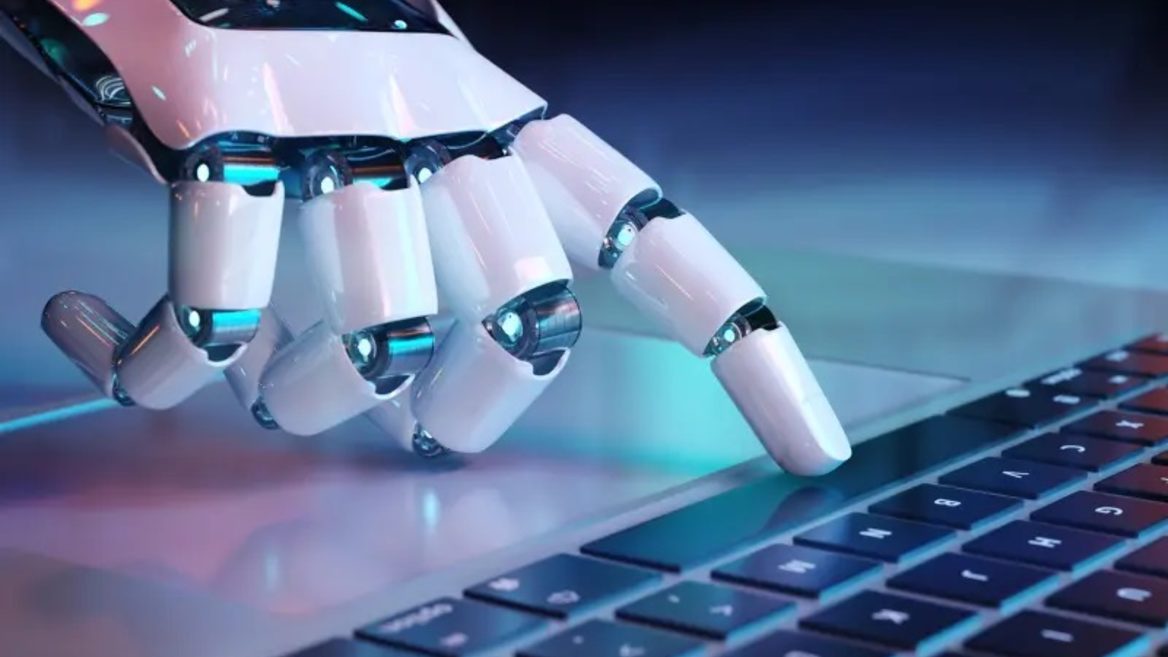 Китайська Alibaba Qwen випустила конкурента ШІ-агента Operator від OpenAI який може керувати ПК і телефоном