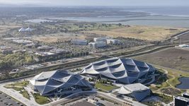Google предложил сотрудникам скидку на проживание в отеле на территории кампуса, чтобы вернуть их в офис. Как отреагировали работники?